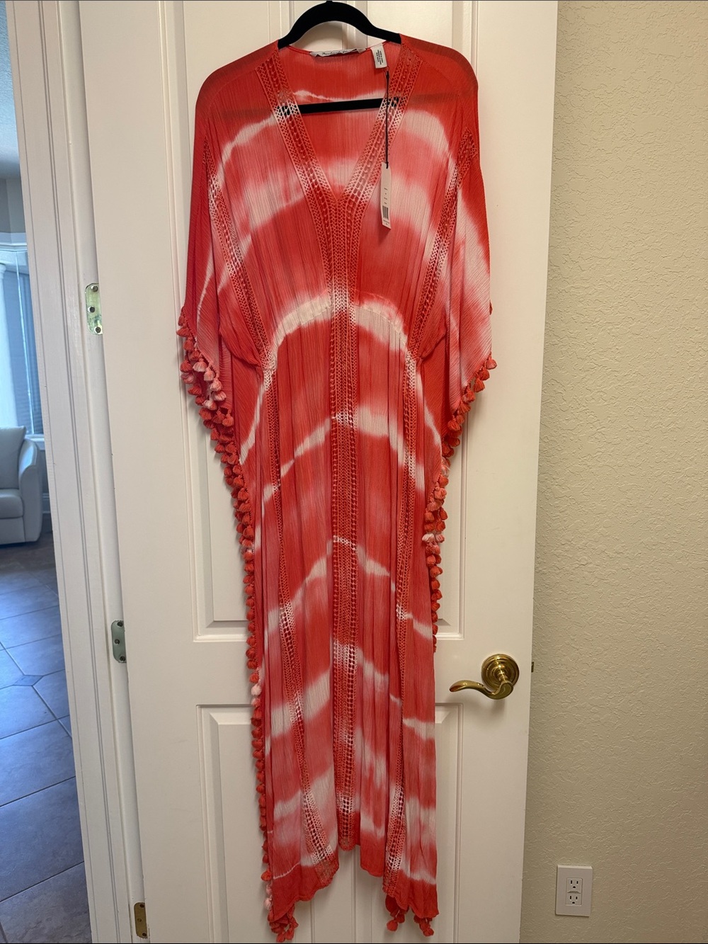 Micheal stars pink Farrah cover-up OS
